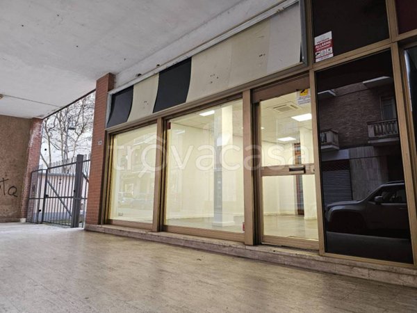 negozio in affitto a Leinì