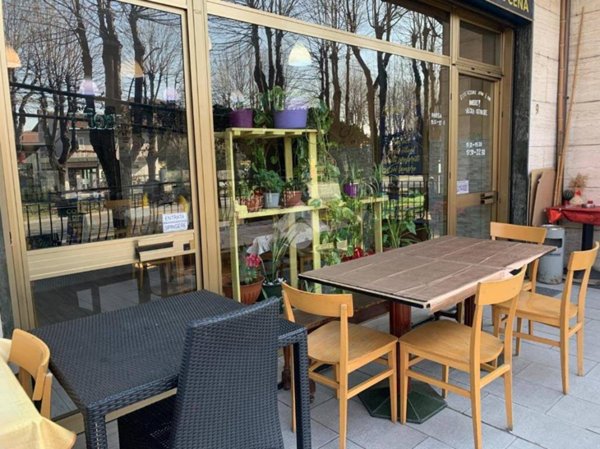 negozio in affitto a Leinì