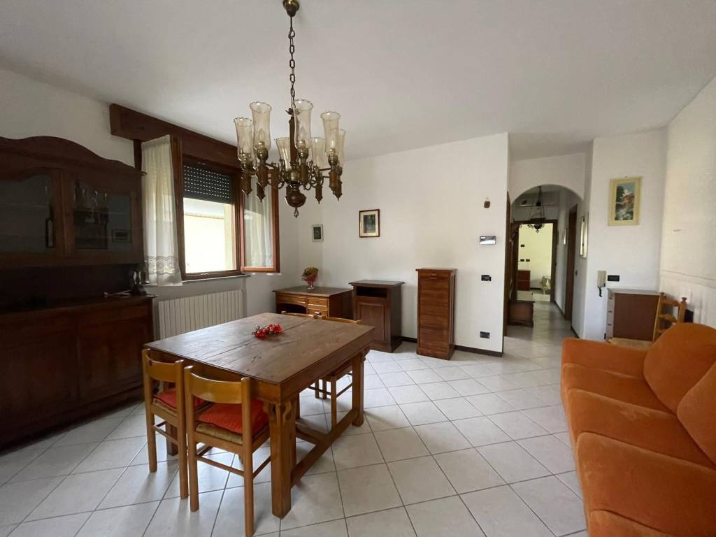 appartamento in affitto a Mede
