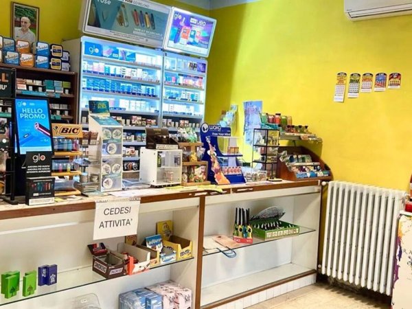 negozio in affitto a Mortara