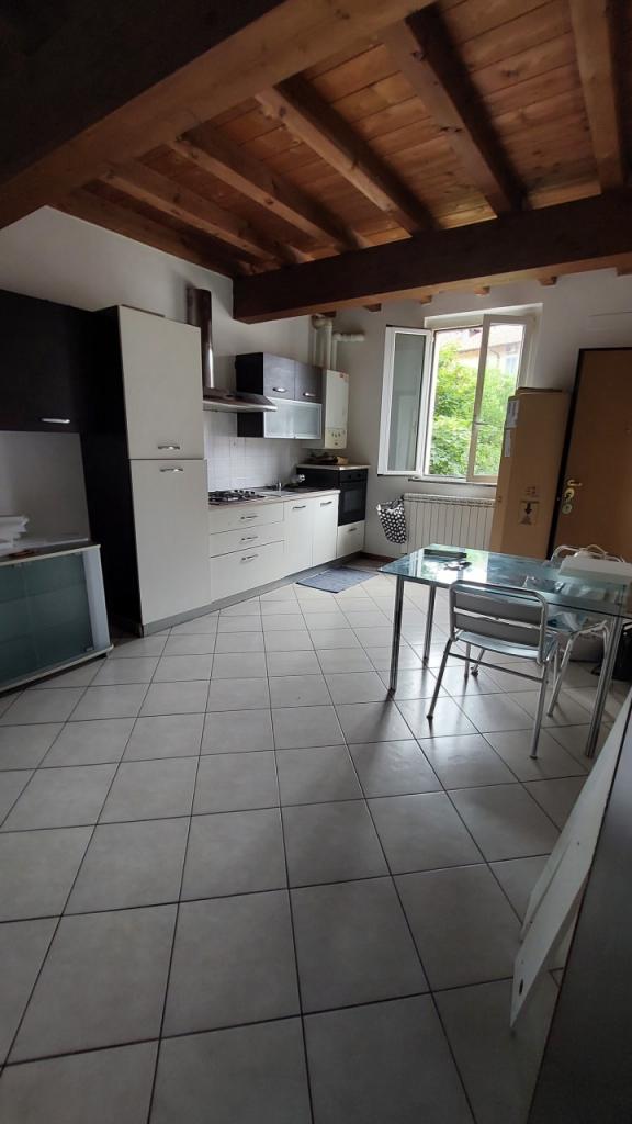 appartamento in affitto a Pavia