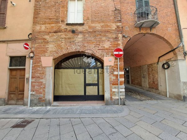 ufficio in affitto a Pavia in zona Centro Città