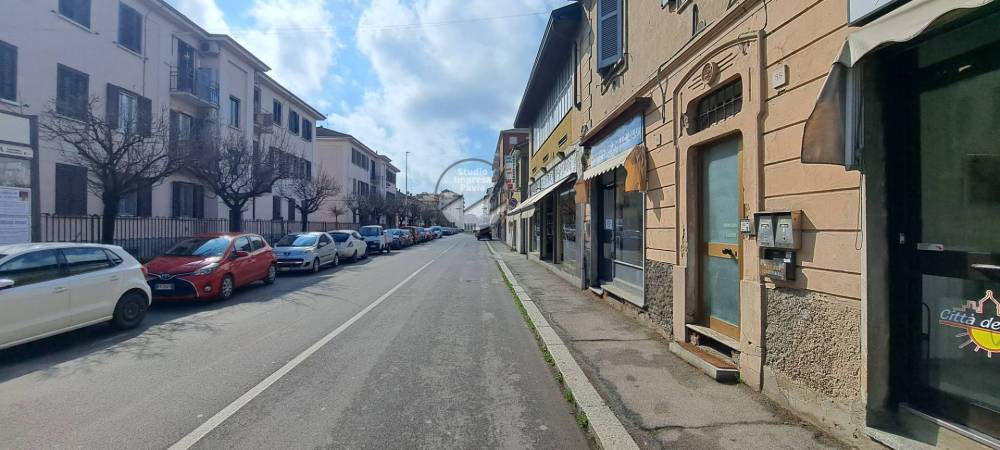 negozio in affitto a Pavia in zona Città Giardino