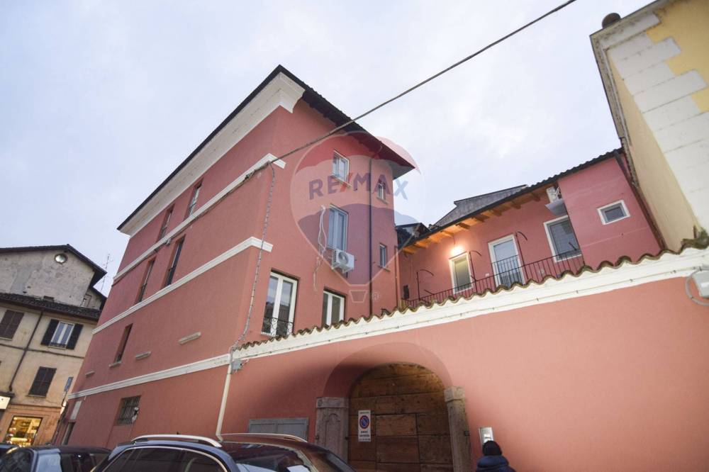 appartamento in affitto a Pavia in zona Centro Città