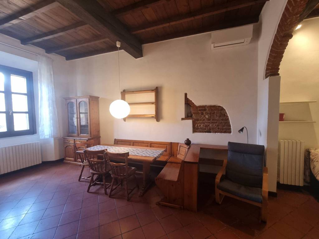 appartamento in affitto a Pavia in zona Centro Città
