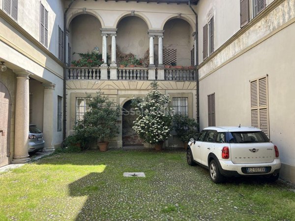 appartamento in affitto a Pavia in zona Stazione
