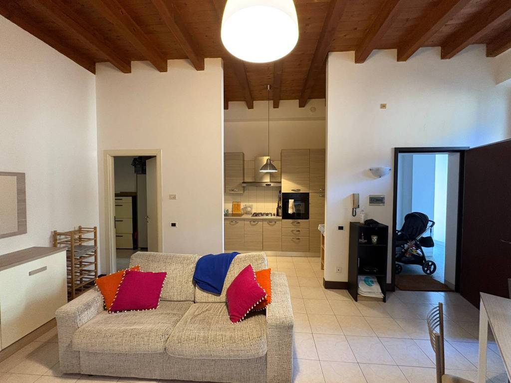 appartamento in affitto a Pavia