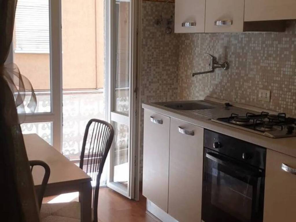 appartamento in affitto a Pavia in zona Borgo Ticino
