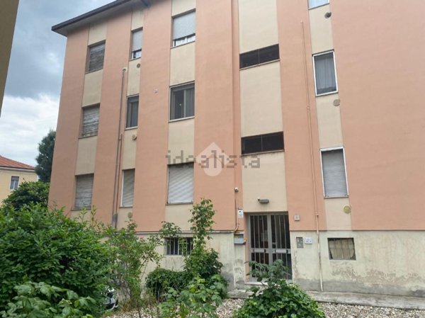 appartamento in affitto a Pavia
