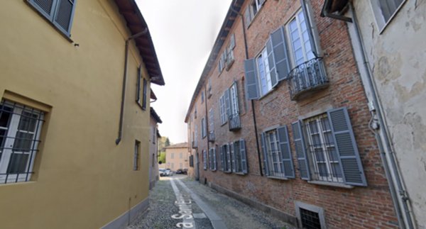 appartamento in affitto a Pavia in zona Centro Città