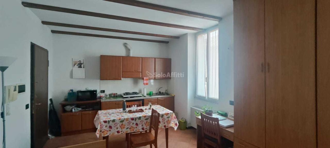 appartamento in affitto a Pavia in zona Stazione