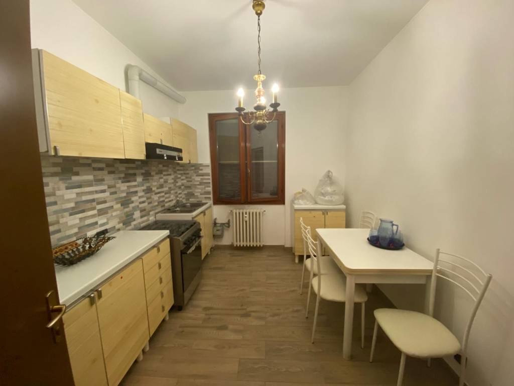 appartamento in affitto a Pavia in zona Vallone