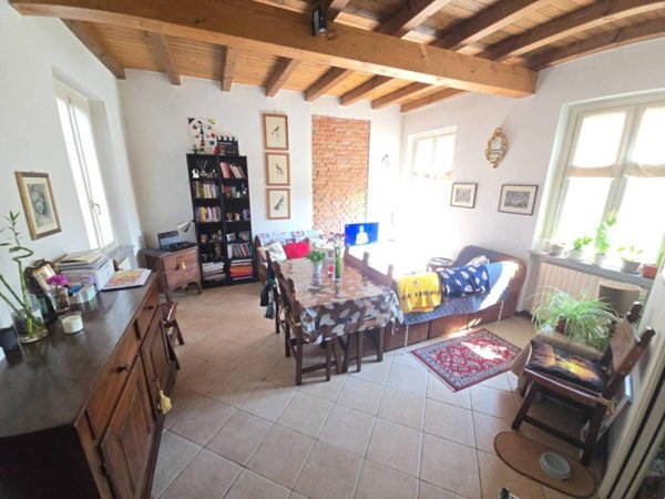 appartamento in affitto a Pavia in zona Borgo Ticino