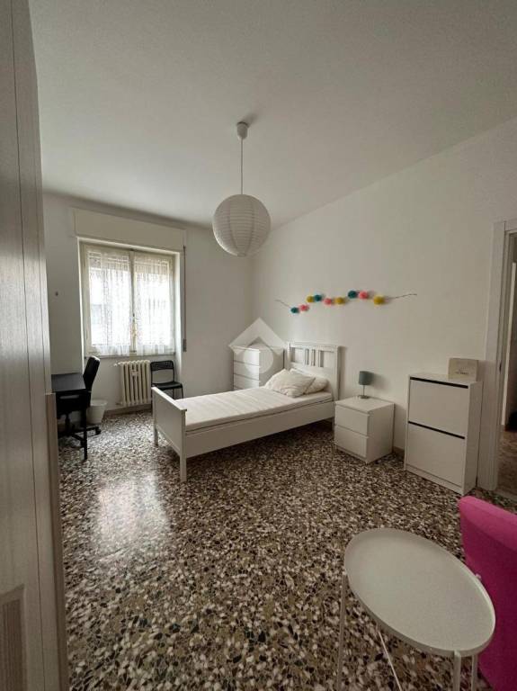 appartamento in affitto a Pavia in zona Città Giardino