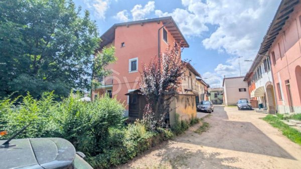 appartamento in affitto a Pavia