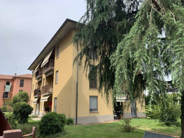 appartamento in affitto a Pavia in zona Pompieri