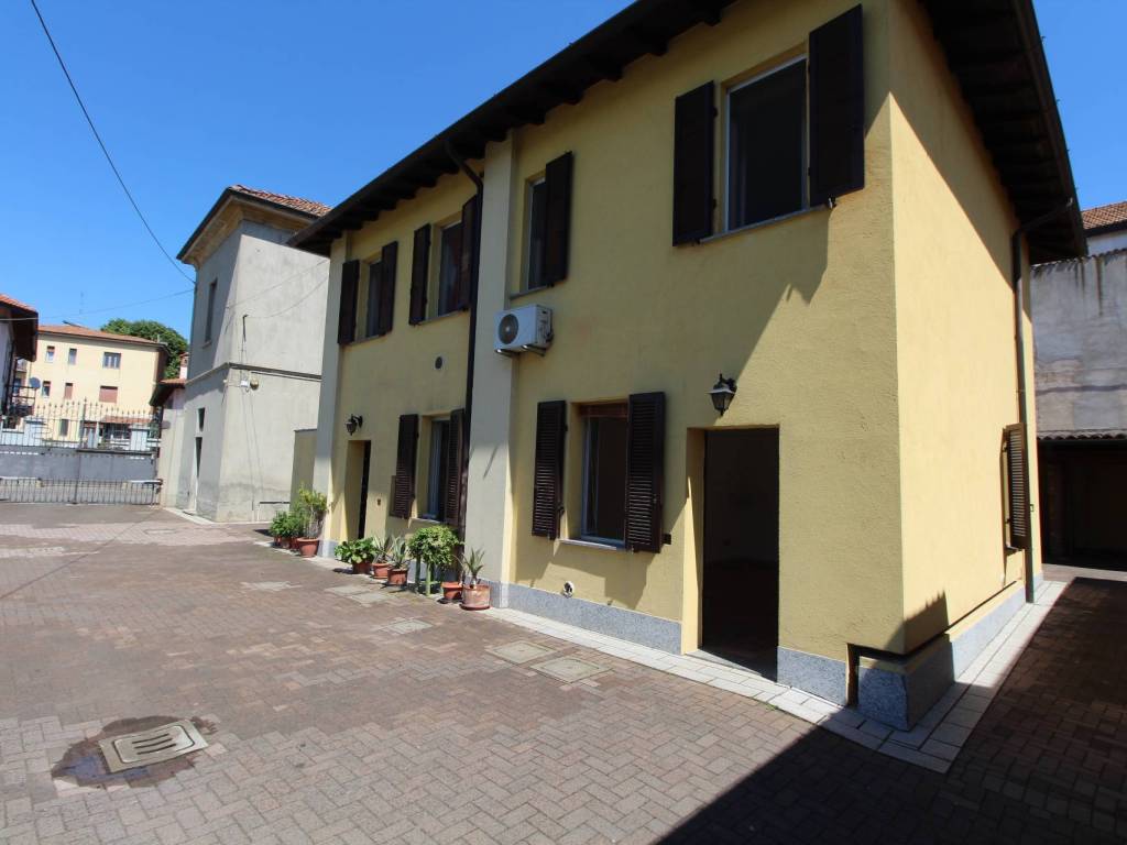 appartamento in affitto a Pavia in zona Città Giardino