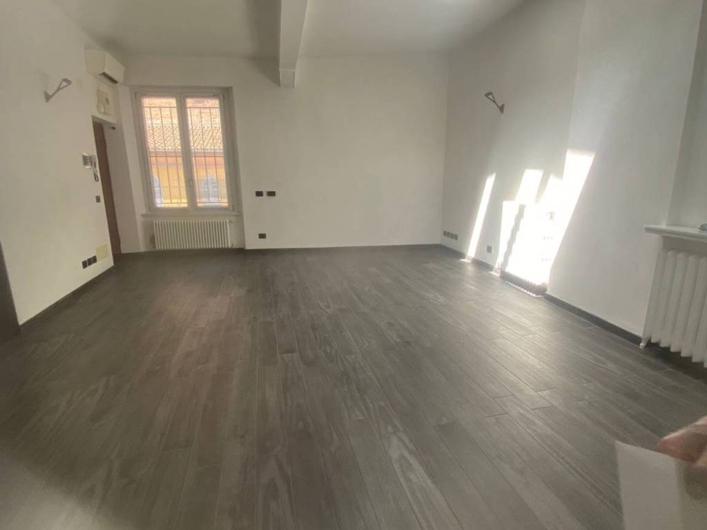 ufficio in affitto a Pavia in zona Centro Città