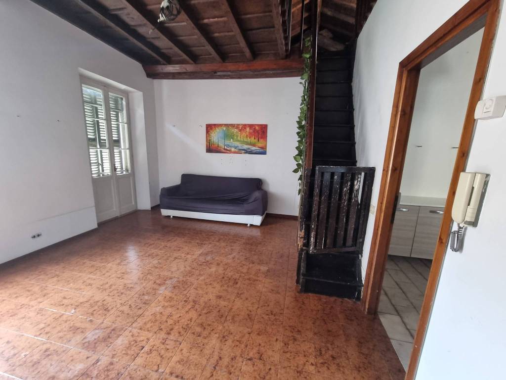 appartamento in affitto a Pavia in zona Centro Città