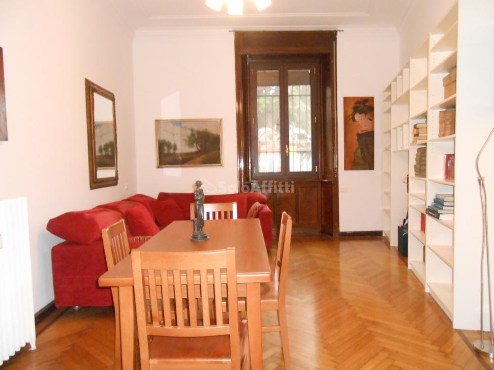 appartamento in affitto a Pavia in zona Stazione