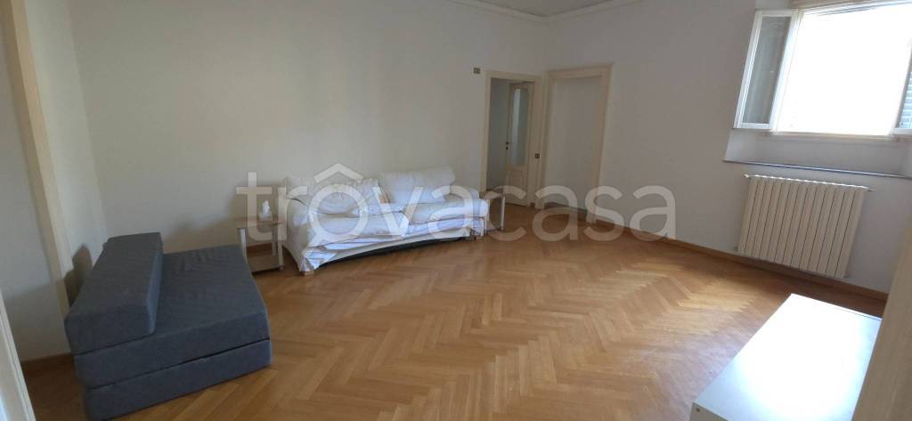 appartamento in affitto a Pavia in zona Centro Città