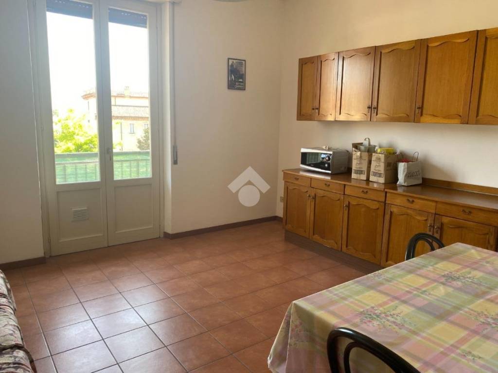 appartamento in affitto a Pavia in zona Campari