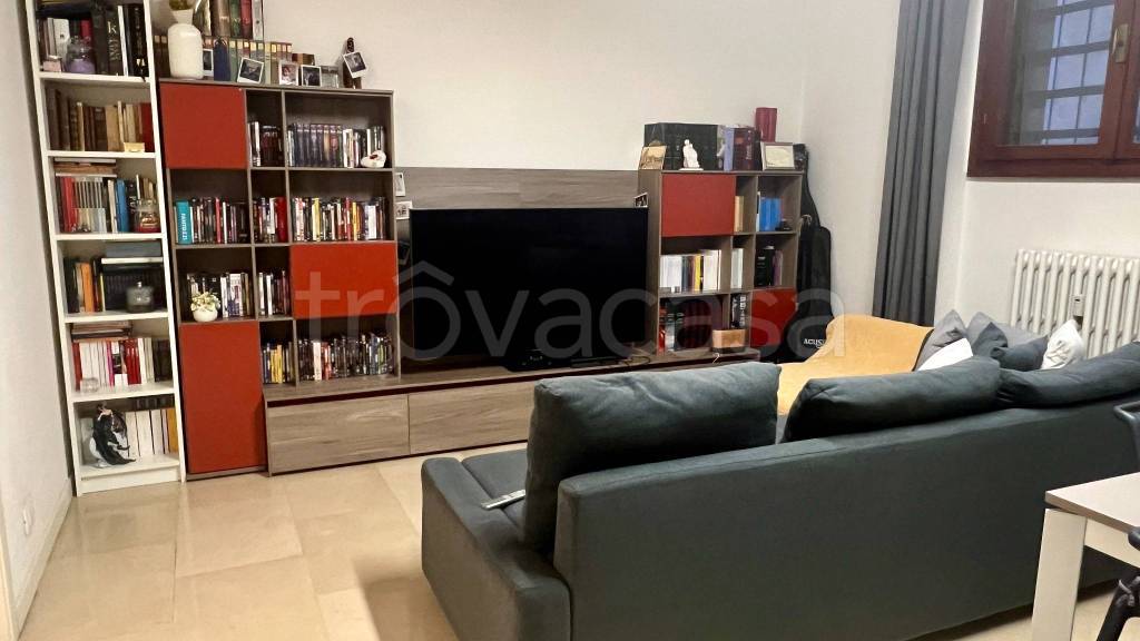 appartamento in affitto a Pavia in zona Centro Città