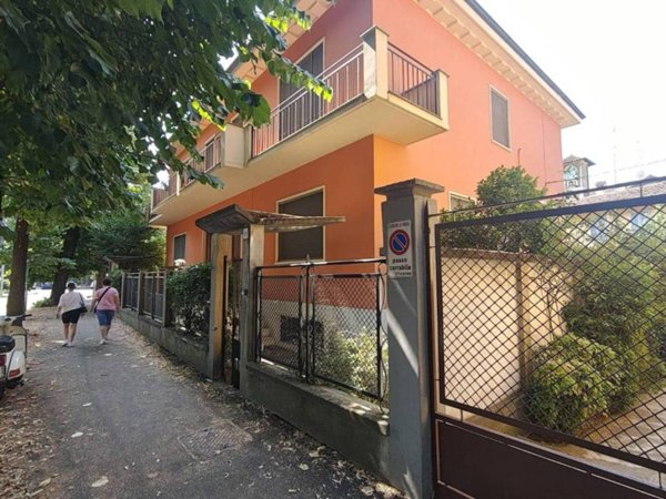 appartamento in affitto a Pavia in zona Città Giardino