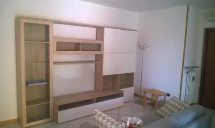 appartamento in affitto a Pavia in zona Campari