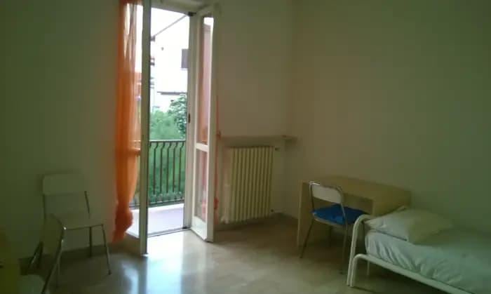 appartamento in affitto a Pavia in zona Stazione