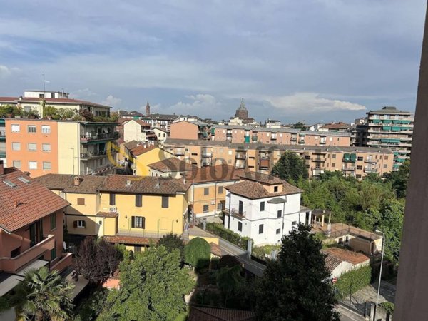 appartamento in affitto a Pavia