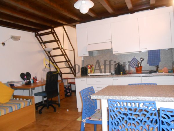 appartamento in affitto a Pavia in zona Centro Città