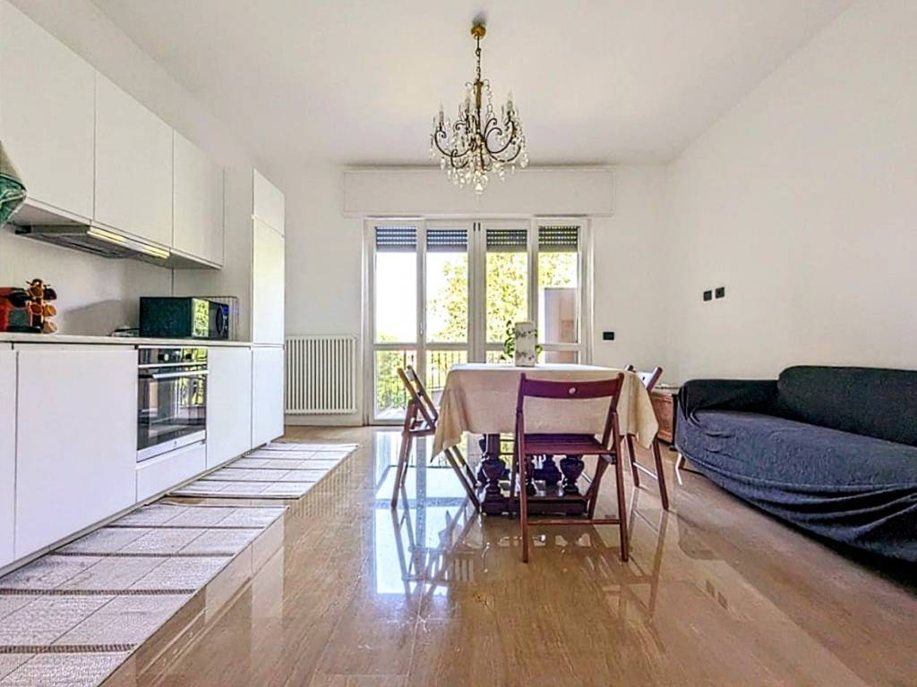 appartamento in affitto a Pavia in zona Pompieri