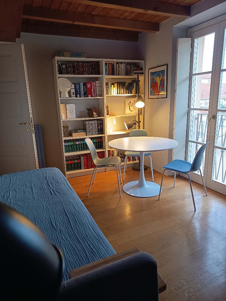 negozio in affitto a Pavia