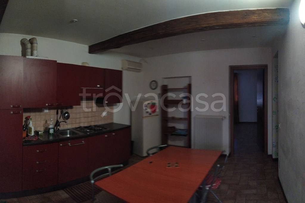appartamento in affitto a Pavia in zona Centro Città