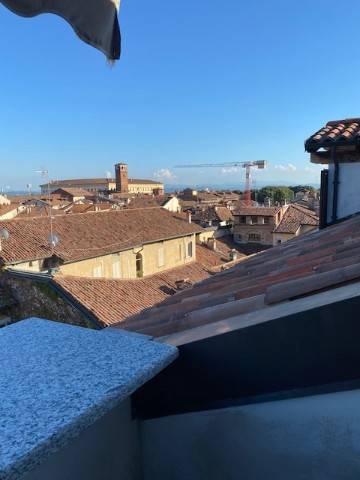 appartamento in affitto a Pavia in zona Centro Città