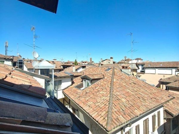 appartamento in affitto a Pavia in zona Centro Città