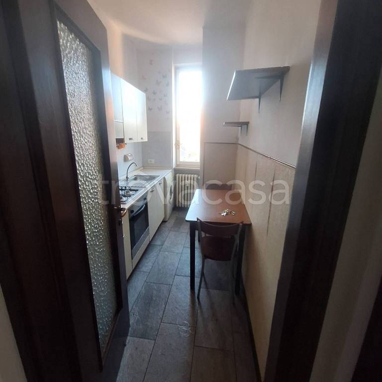 appartamento in affitto a Pavia in zona Borgo Ticino