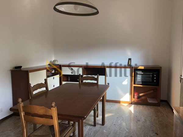 appartamento in affitto a Pavia in zona Campari