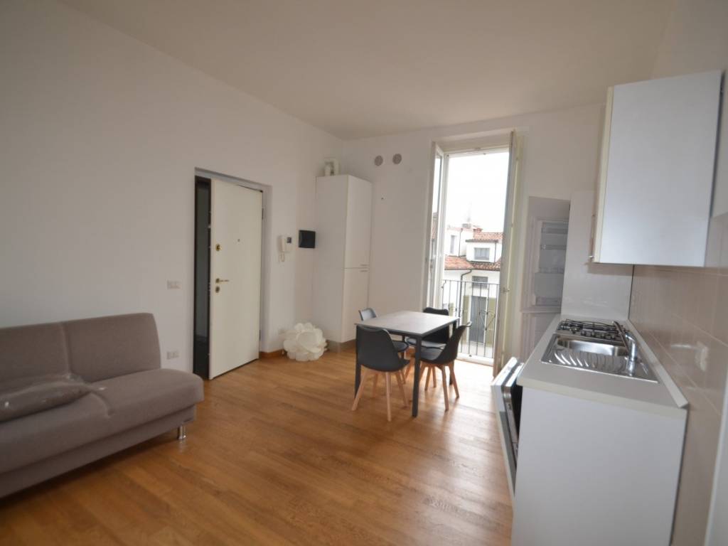 appartamento in affitto a Pavia in zona Centro Città