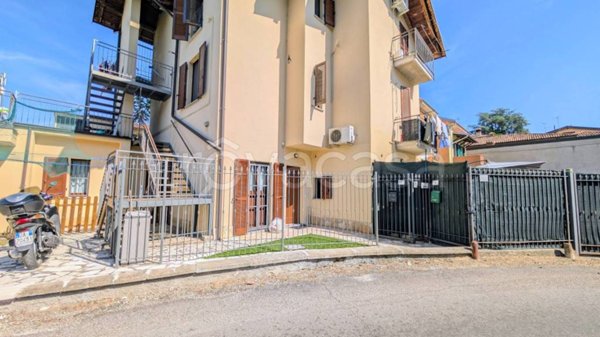 appartamento in affitto a Pavia in zona Vallone