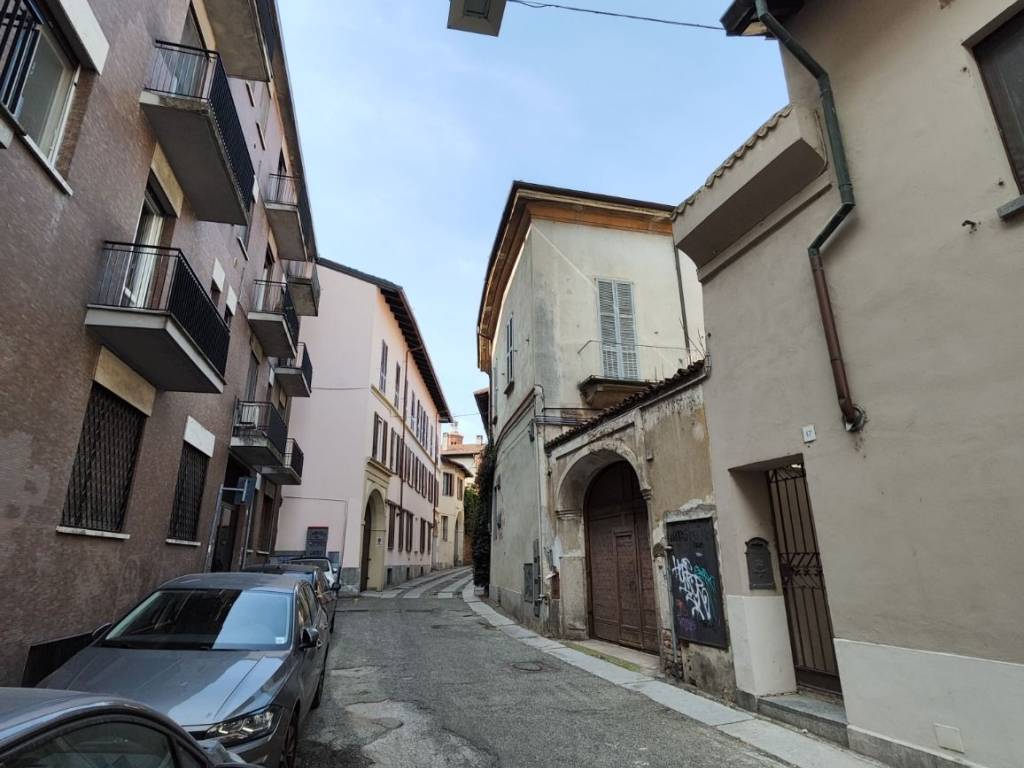 appartamento in affitto a Pavia in zona Centro Città