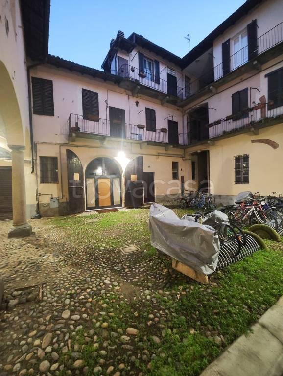 appartamento in affitto a Pavia in zona Centro Città