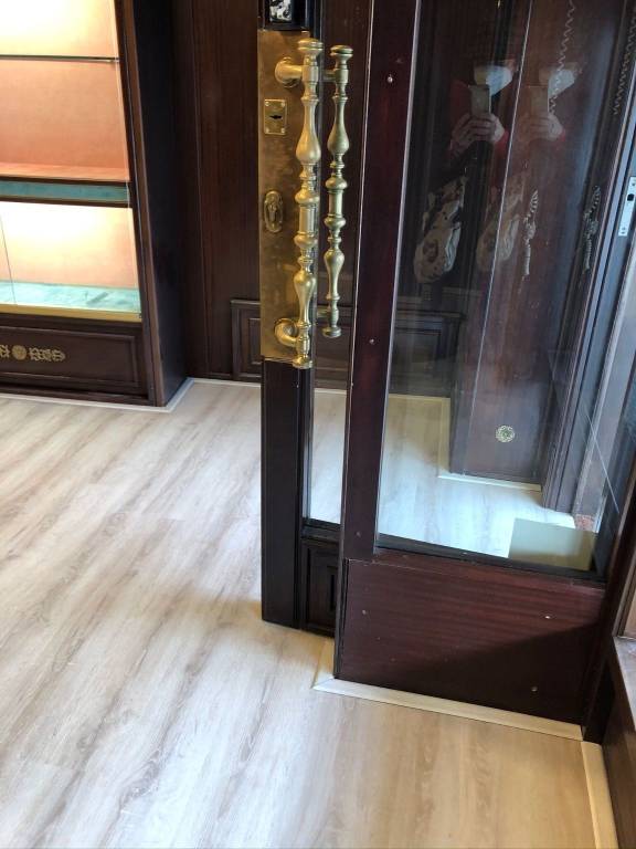 negozio in affitto a Pavia