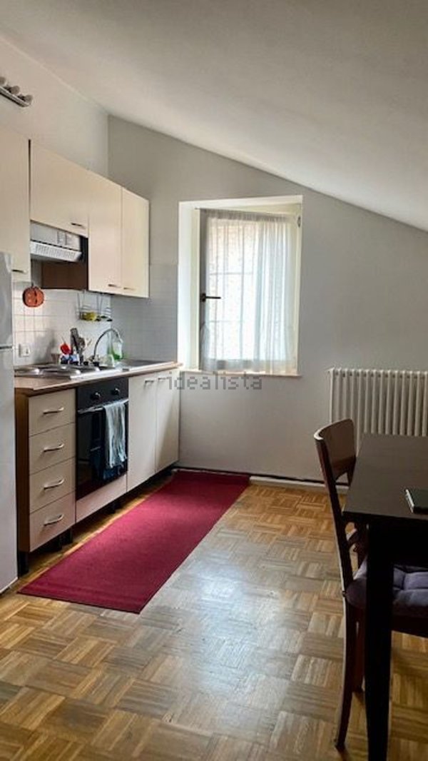 appartamento in affitto a Pavia in zona Centro Città