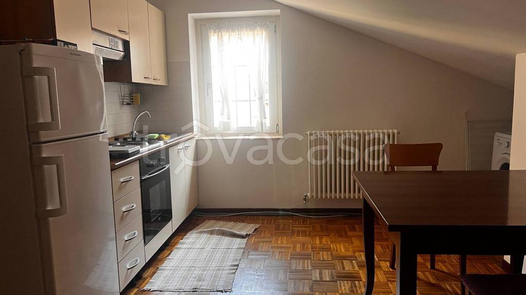 appartamento in affitto a Pavia in zona Centro Città