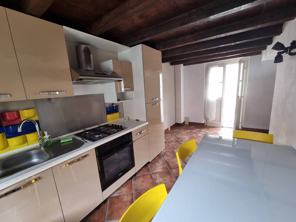 appartamento in affitto a Pavia in zona Centro Città