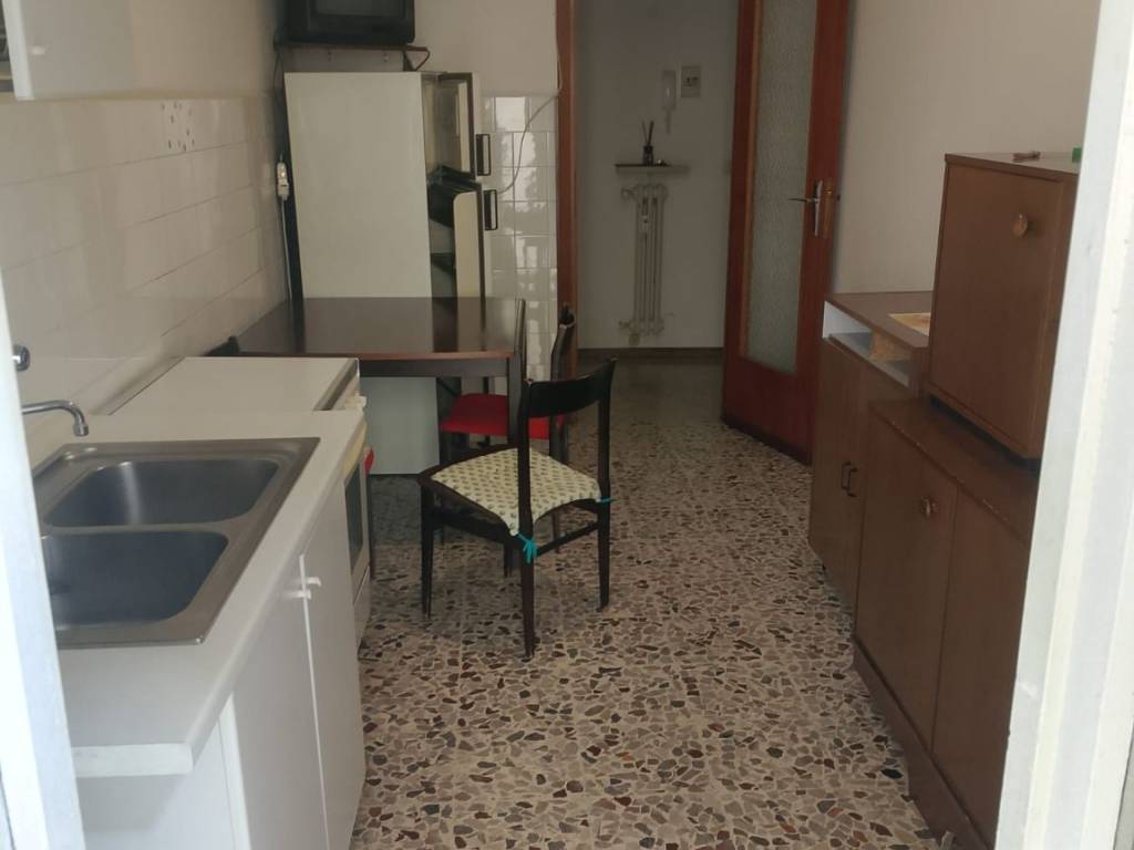 appartamento in affitto a Pavia in zona Città Giardino