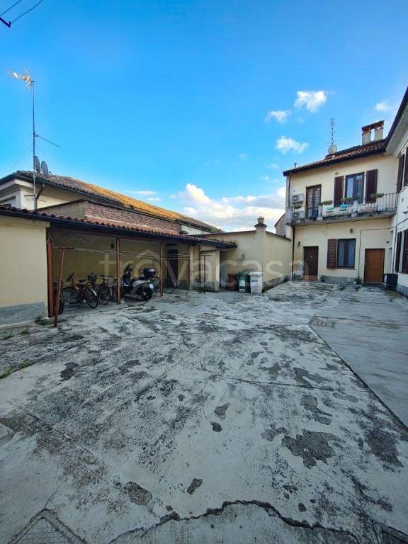 appartamento in affitto a Pavia in zona Centro Città