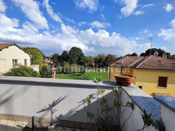 appartamento in affitto a Pavia in zona Borgo Ticino